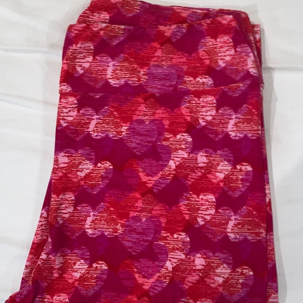 Lularoe VDAY Legging TC